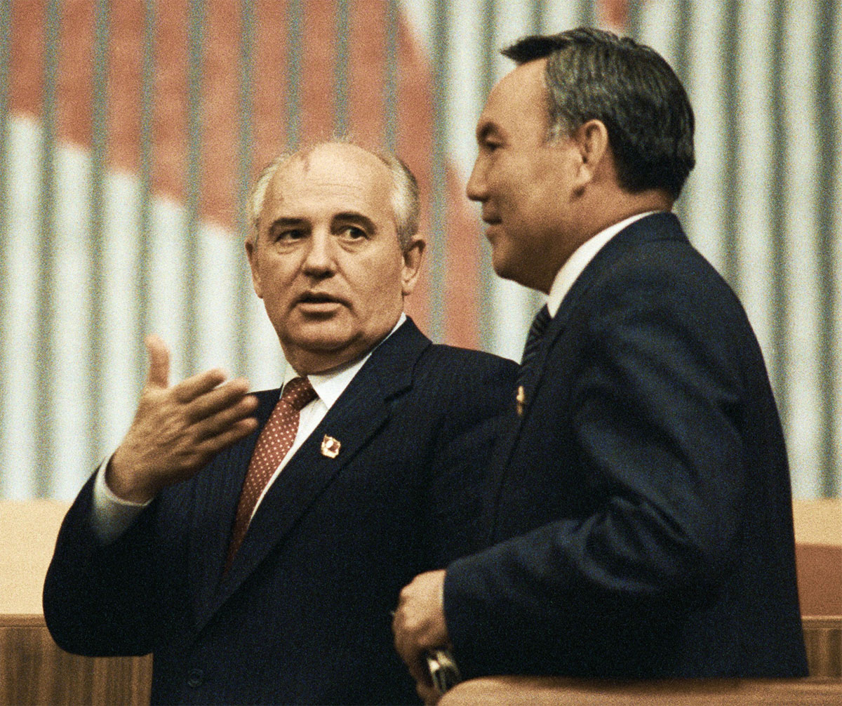 Nursultan Nazarbayev with Mikhail Gorbatchev, the first and last Soviet President